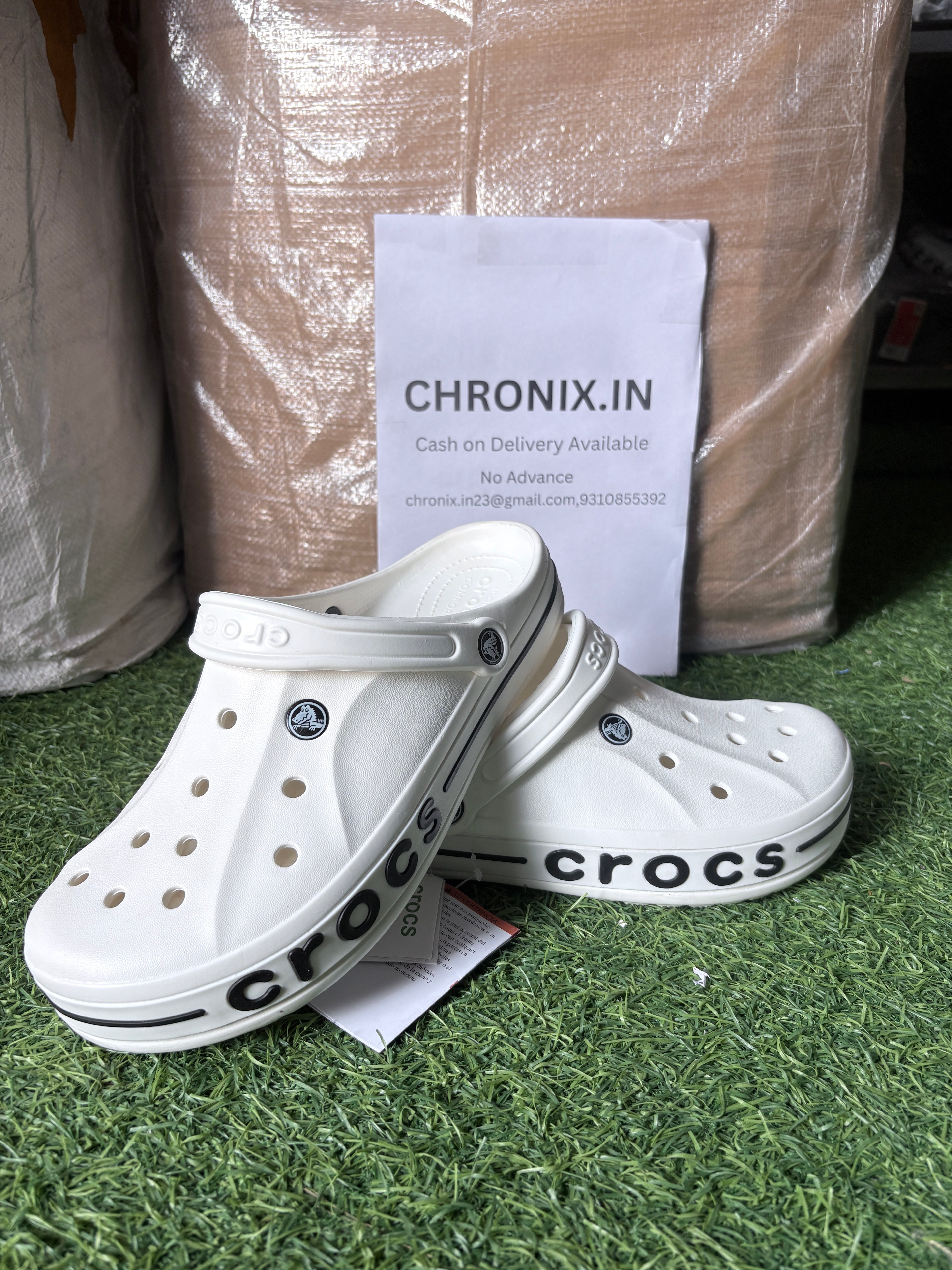 Crocs Bayaband 2.0 Clogs (White)