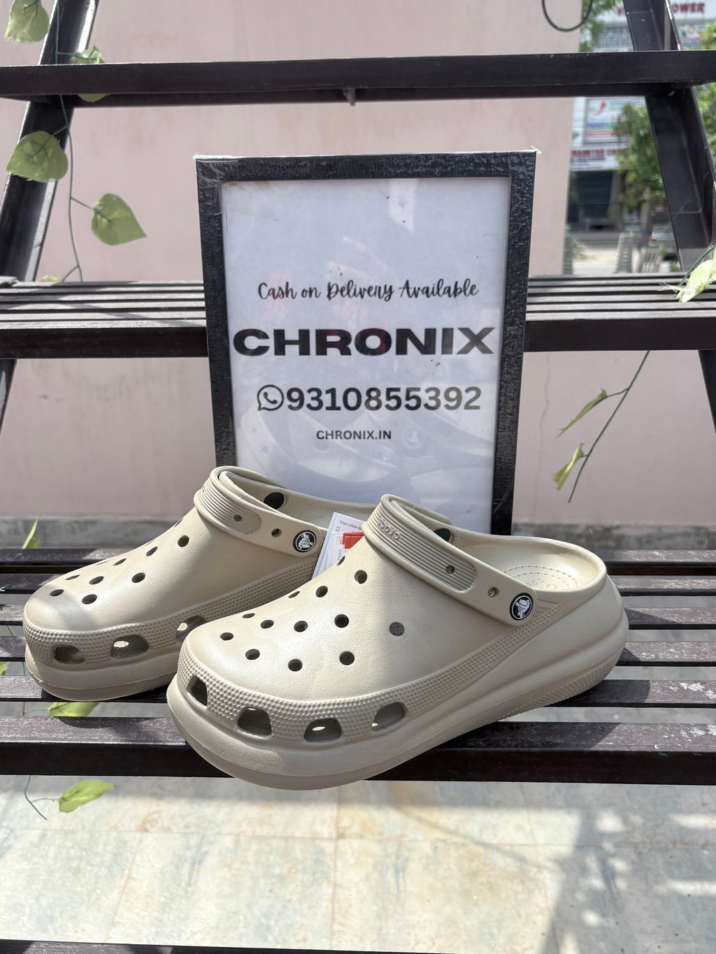 Crush Clogs (Beige)