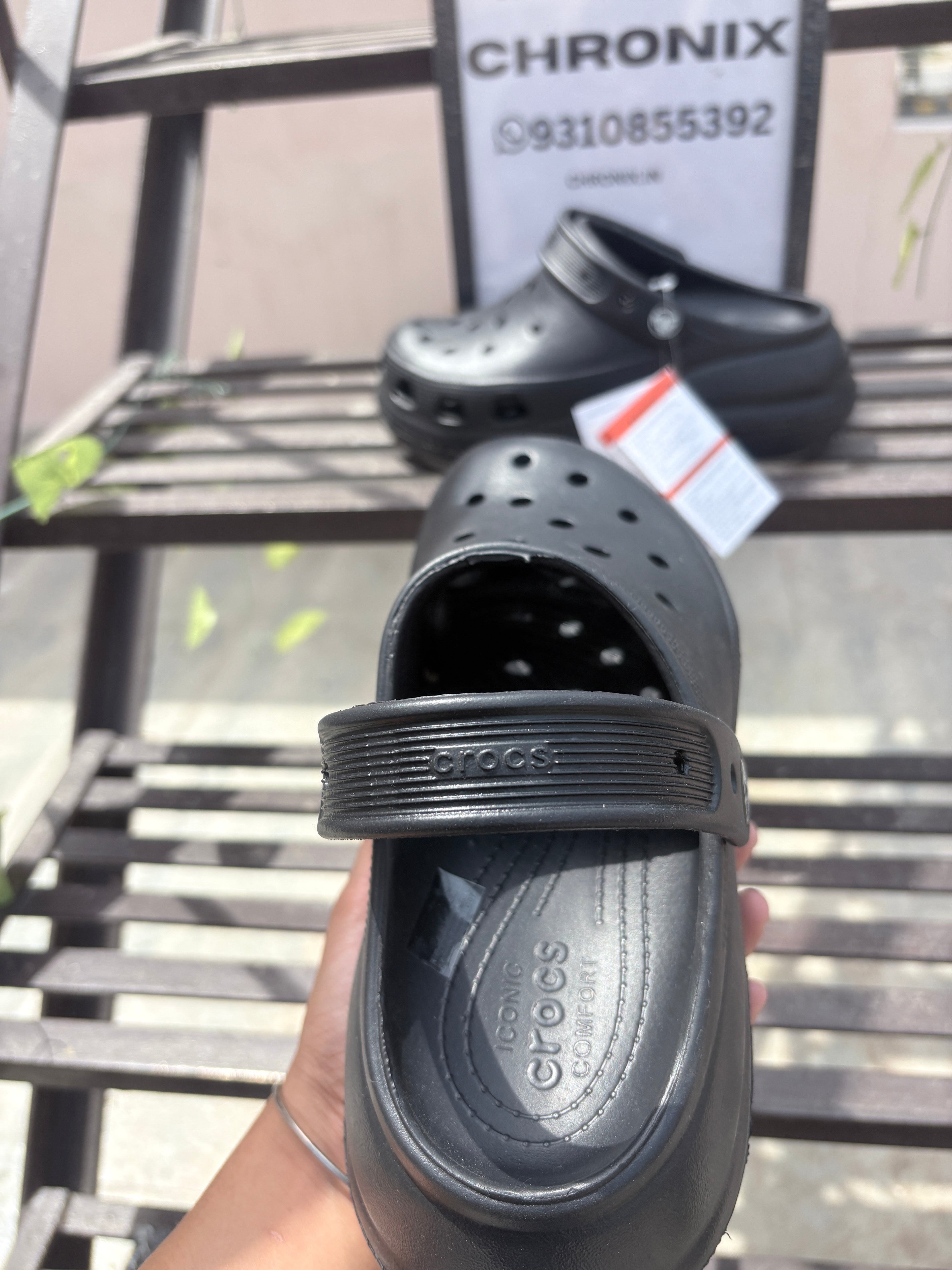 Crush Clogs (Black)