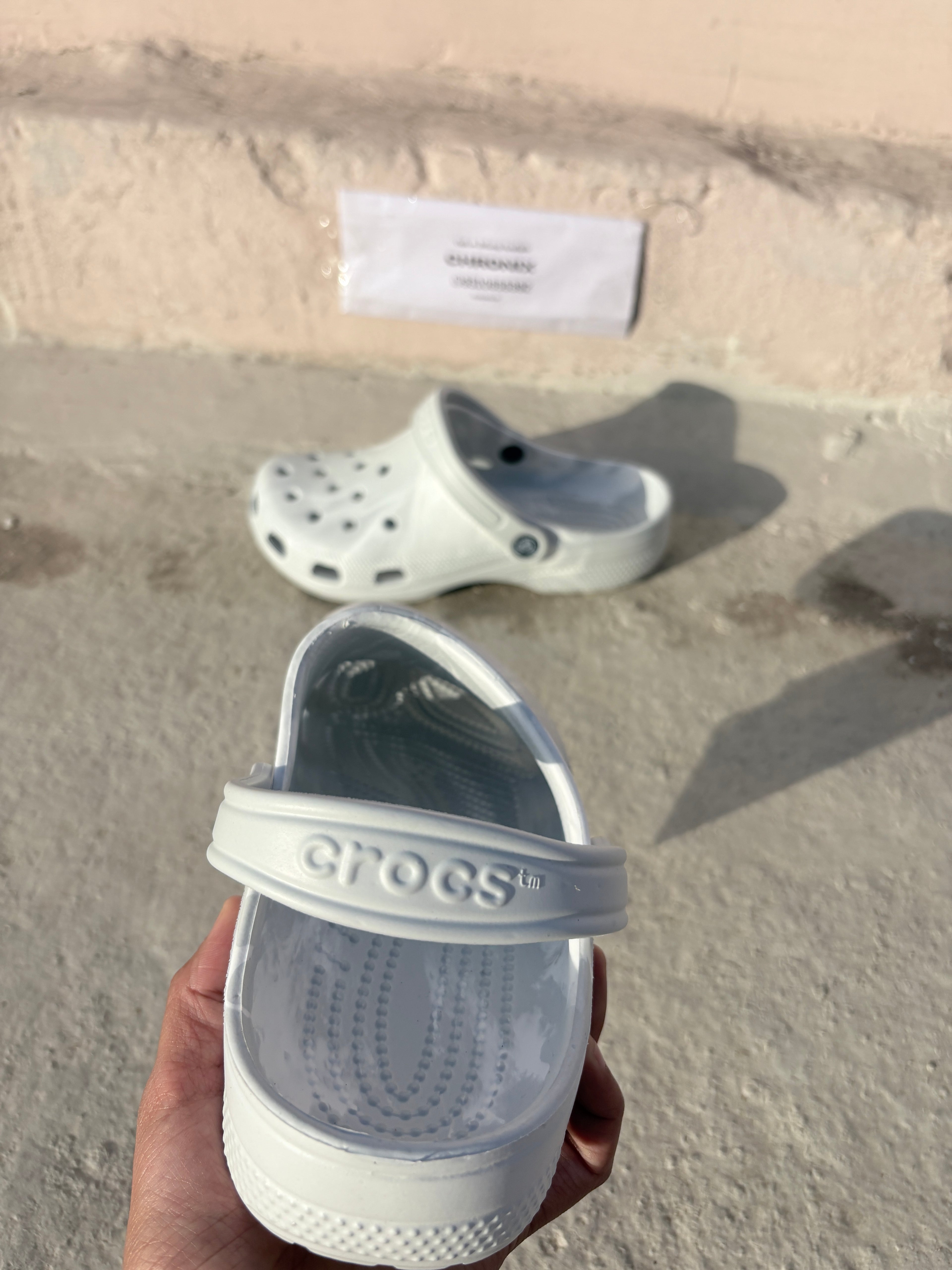 Crocs Classic clogs (Arctic White)