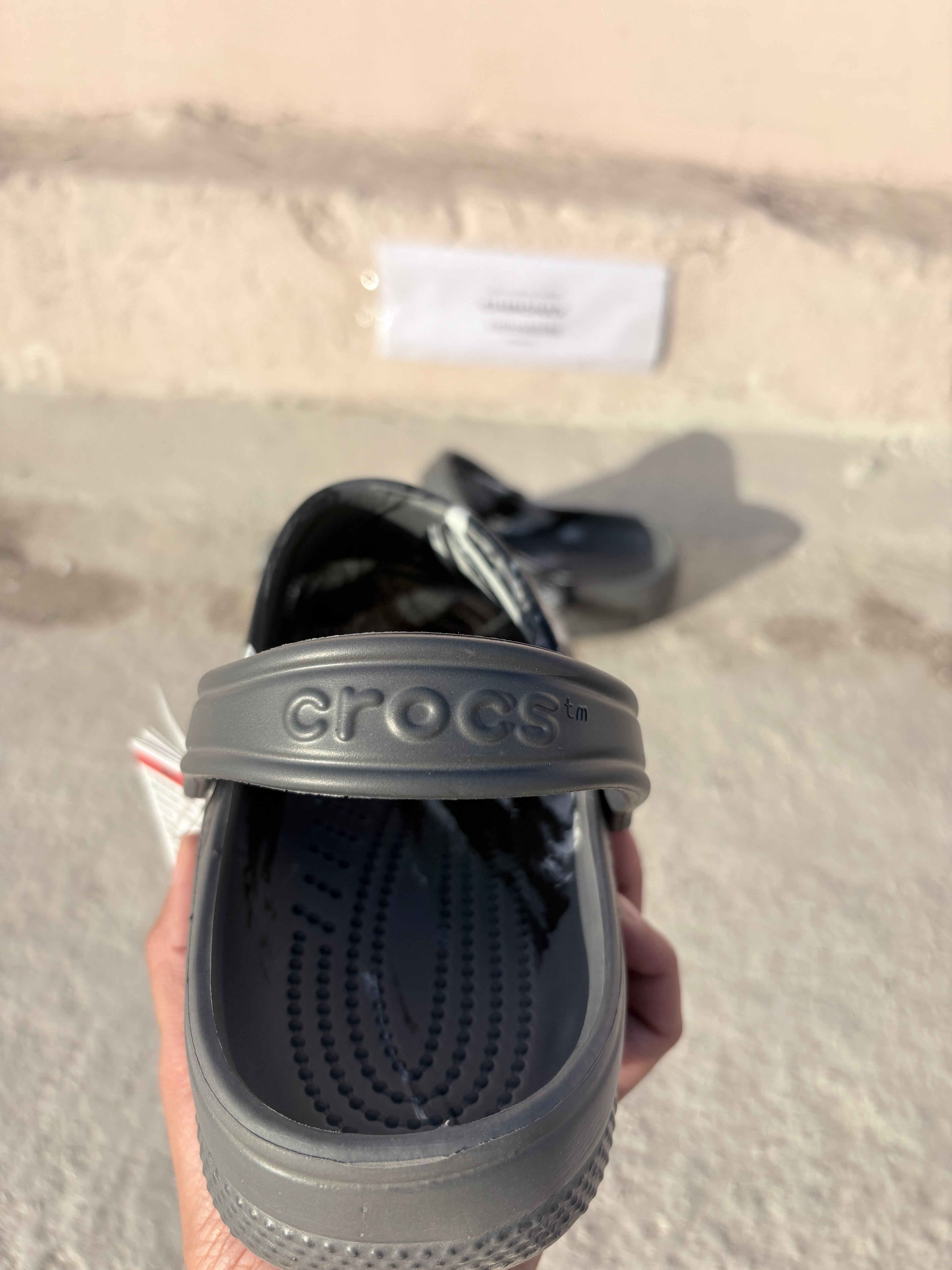 Crocs Classic clogs (Black & Ash Marble)