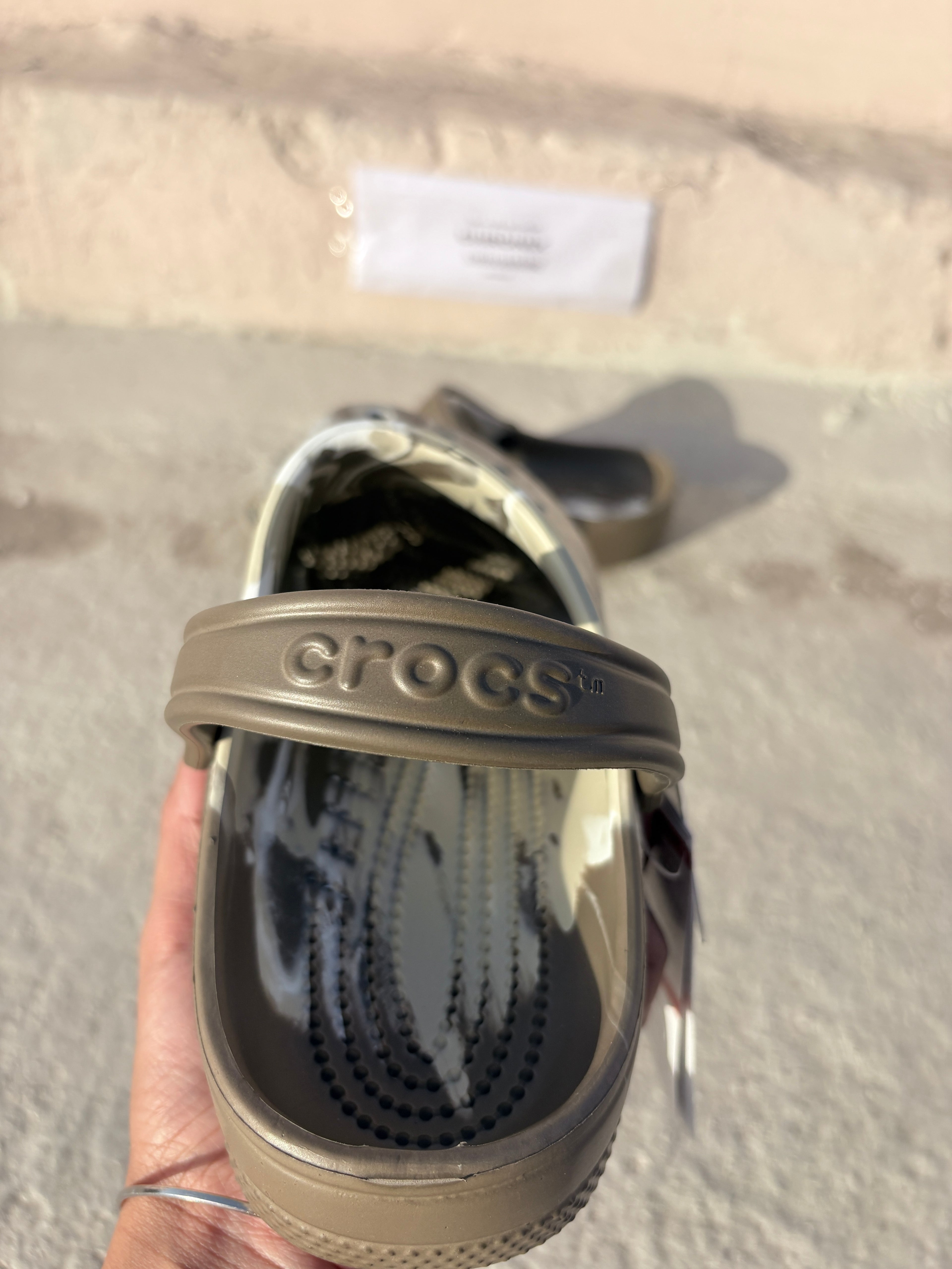 Crocs Classic clogs (Cocoa Khaki Marble)