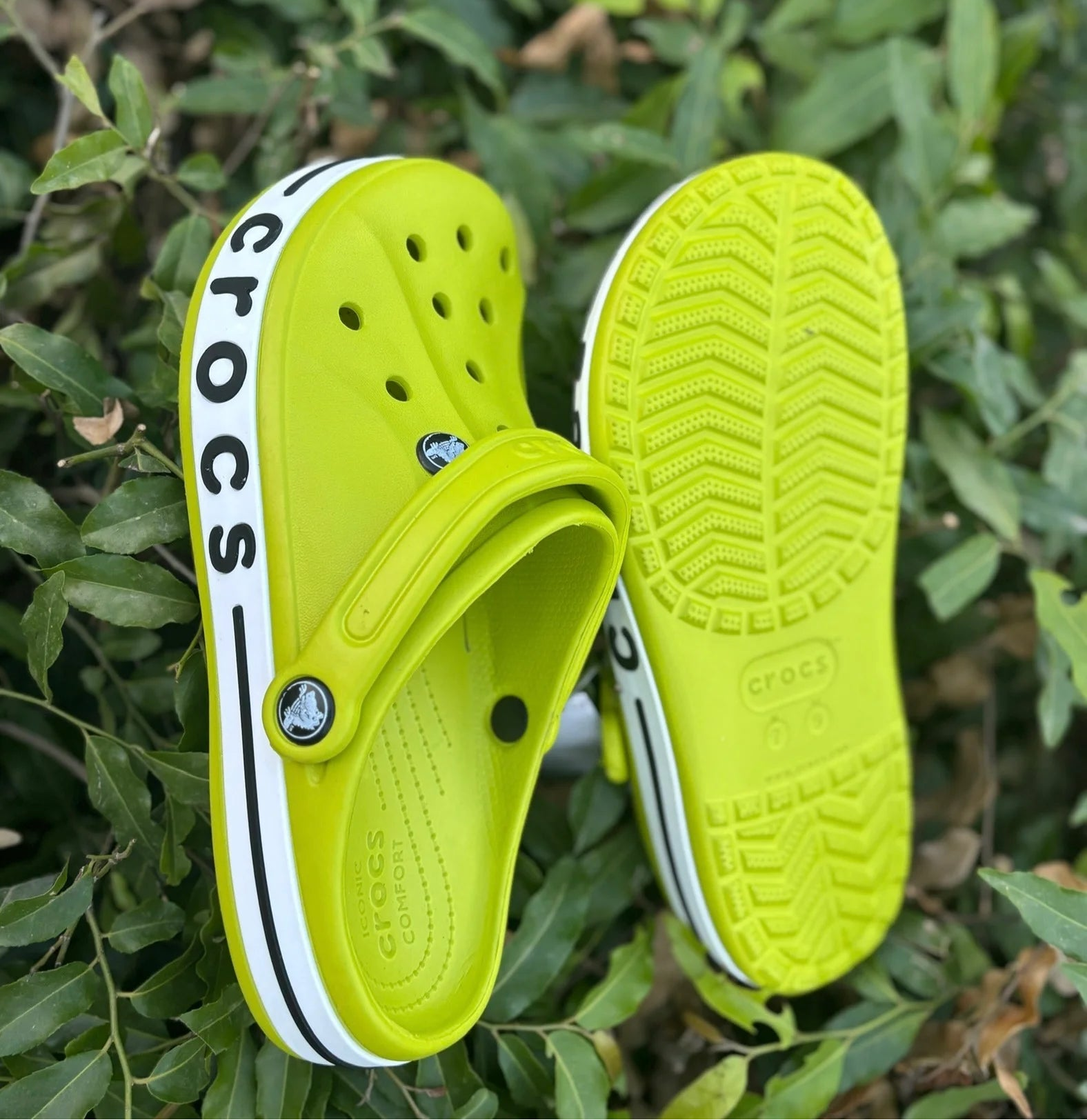 Crocs bayaband 2.0 clogs (Neon)