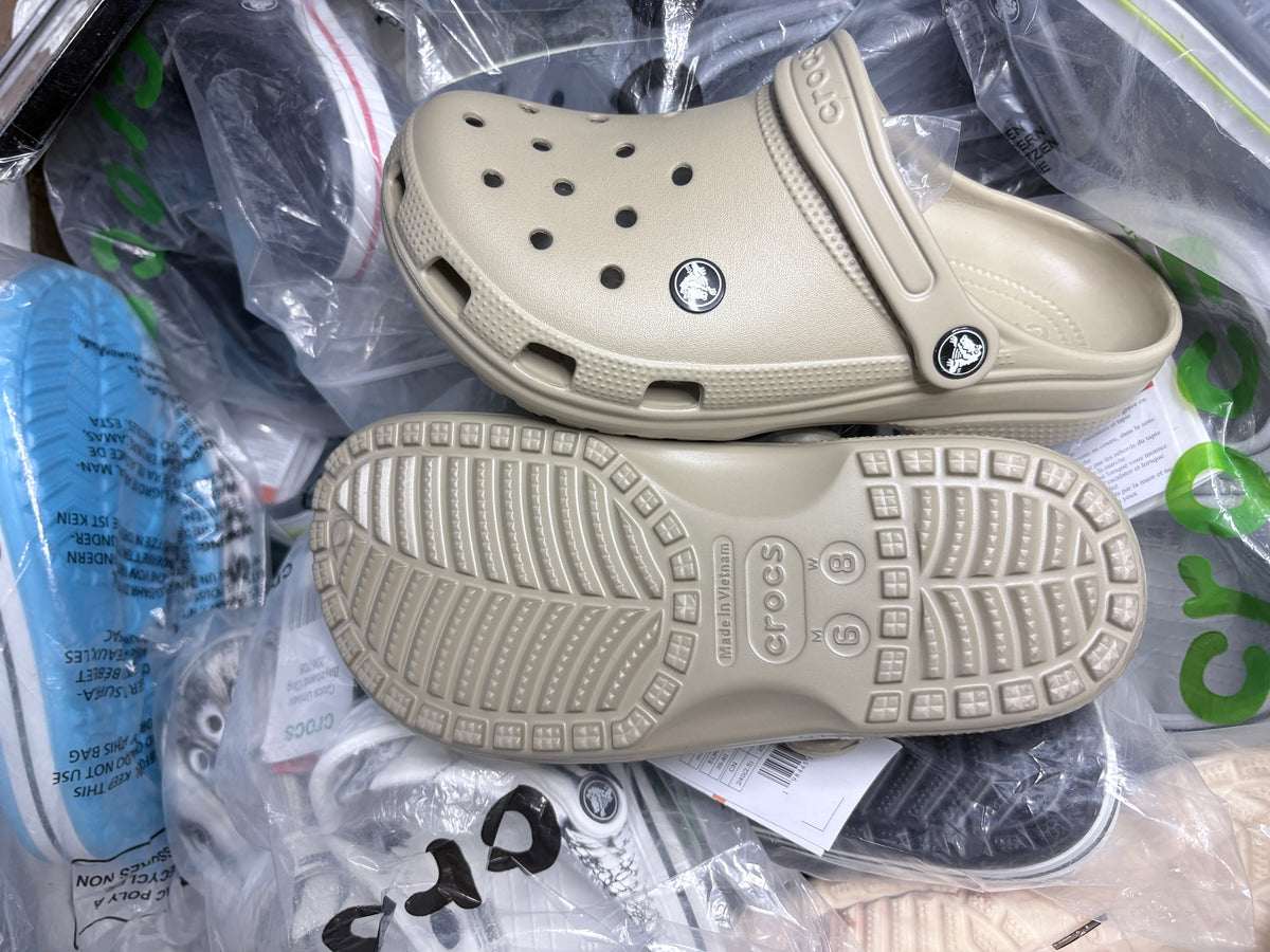 Crocs Classic Clogs (Brown)