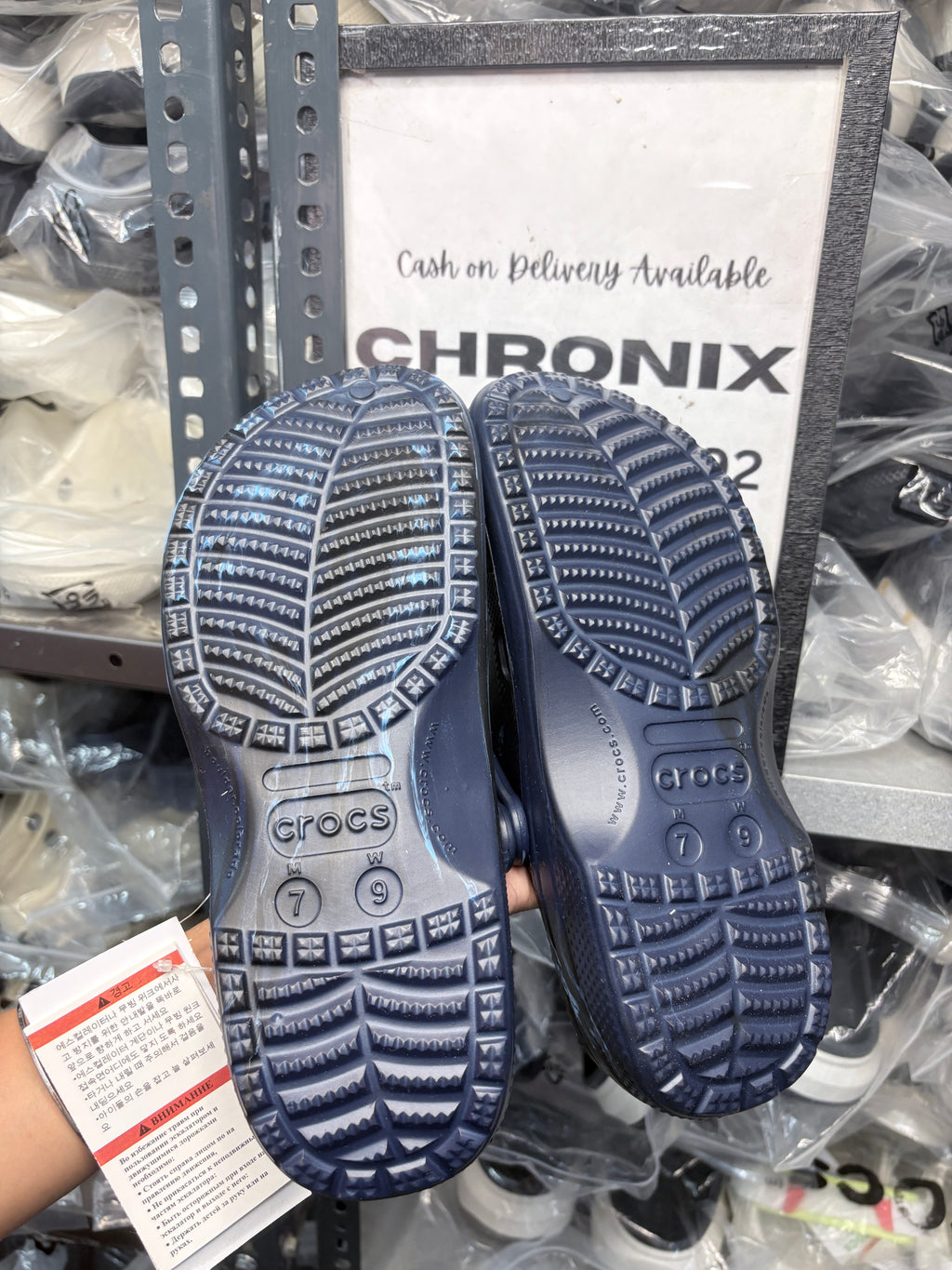 Crocs Classic clogs (Printed Dark Blue)
