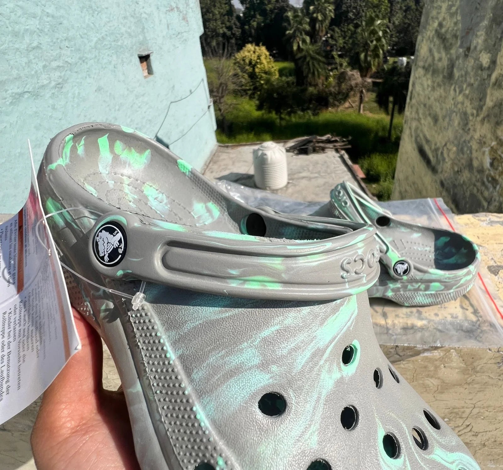 Crocs Classic Platform clogs Printed (Grey/Mint)