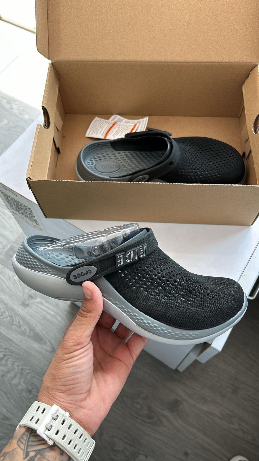 Crocs Literide 360 Clog (Black/Slate Grey)